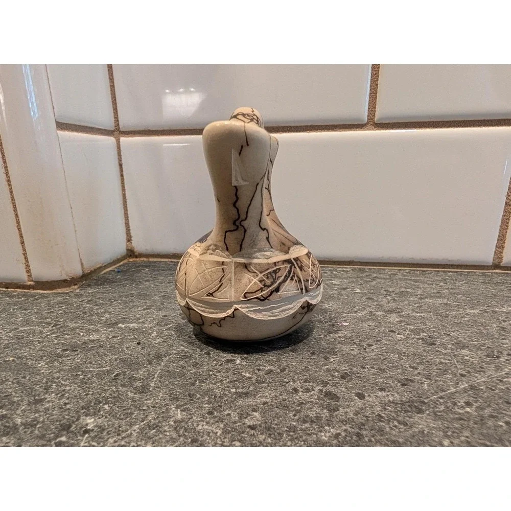 MINI 3in Native Navajo Signed T Vail Horse Hair Incised Pottery‎ Wedding Vase